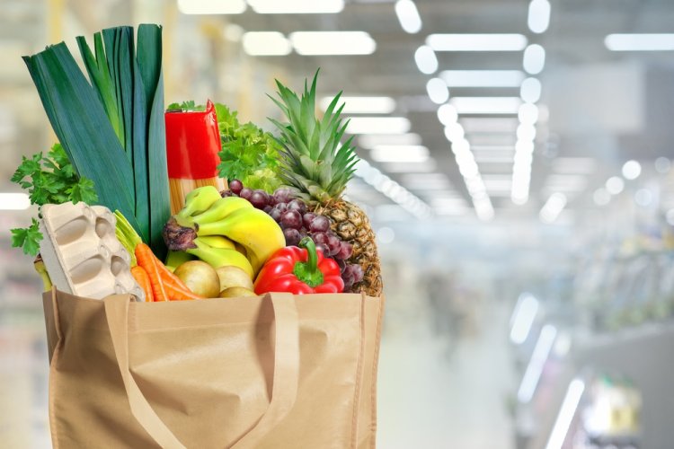 (צילום: hacohob/shutterstock) האם מותר לעשות קניות בשבת? 