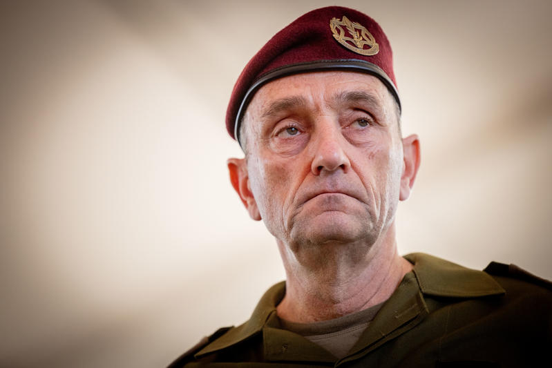 הרמטכ"ל בנאום הפרישה: "אשא באחריות לכישלון כל חיי"