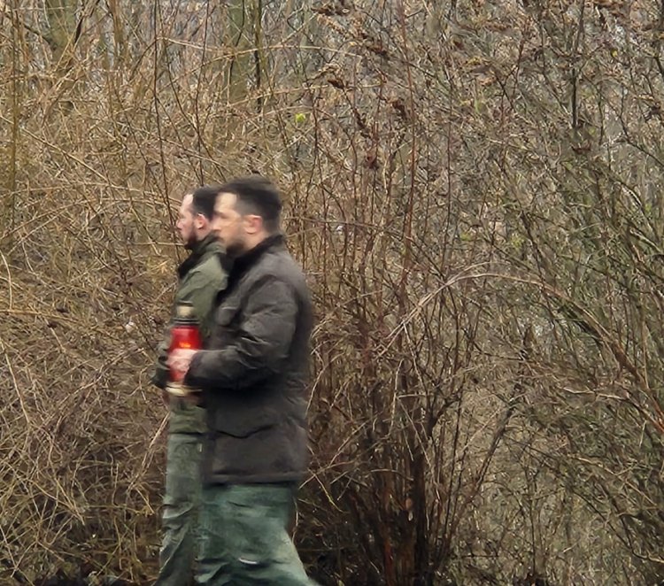 זלנסקי בטקס במלאת 80 שנה לשחרור אושוויץ: "להנחיל את זיכרון השואה לדור הצעיר" (צילום: FJCU)