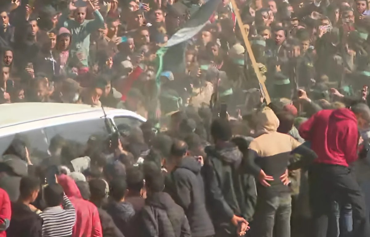 "חיות טרף צמאות דם": ישראל זועמת מהמראות בח'אן יונס