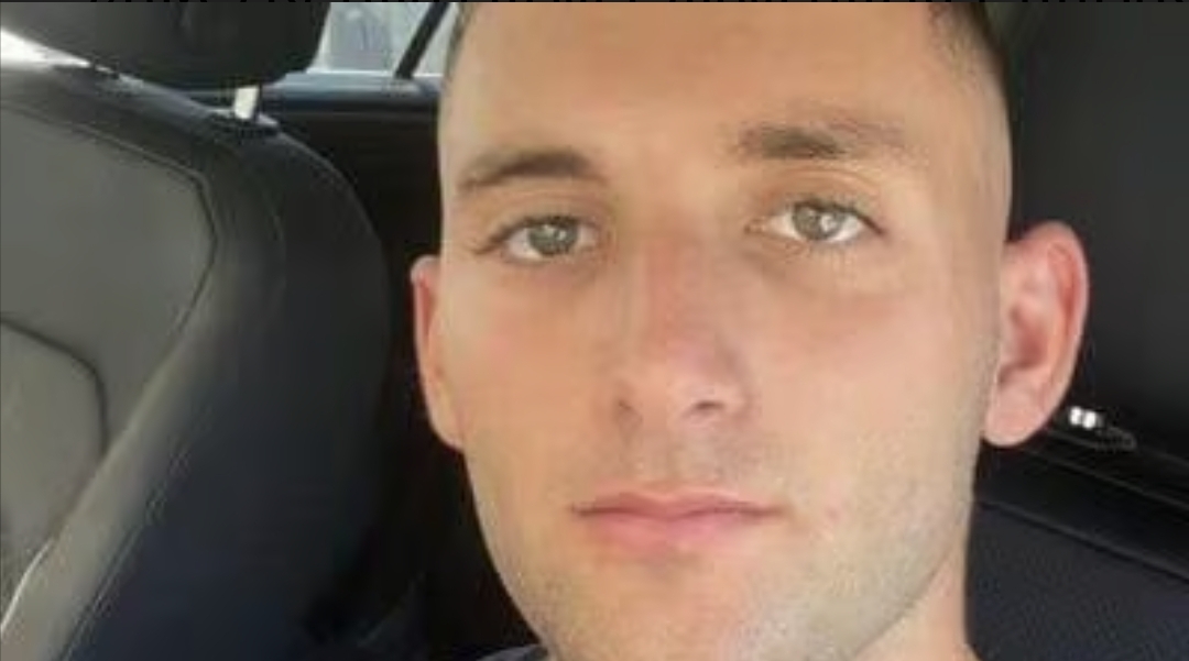 אביו של החייל החטוף מתן אנגרסט: "קיבלנו אות חיים – הוא פצוע ומוחזק בתנאים קשים" אביו של החייל החטוף מתן אנגרסט: "קיבלנו אות חיים – הוא פצוע ומוחזק בתנאים קשים"