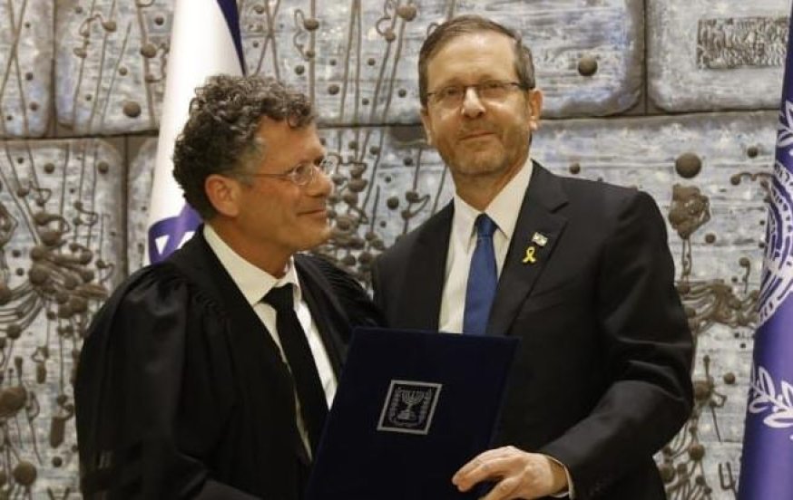 במעמד צד פוליטי אחד: יצחק עמית הושבע לתפקיד נשיא בית המשפט העליון במעמד צד פוליטי אחד: יצחק עמית הושבע לתפקיד נשיא בית המשפט העליון