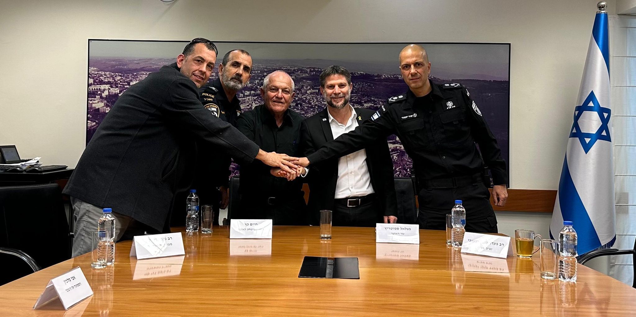 הסכם היסטורי: תוספת שכר של עד 3,750 ש"ח לשוטרים וללוחמי השב"ס