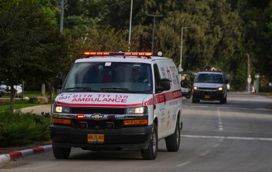 פיגוע דריסה בצומת כרכור: שמונה פצועים, שניים במצב קשה פיגוע דריסה בצומת כרכור: שמונה פצועים, שניים במצב קשה