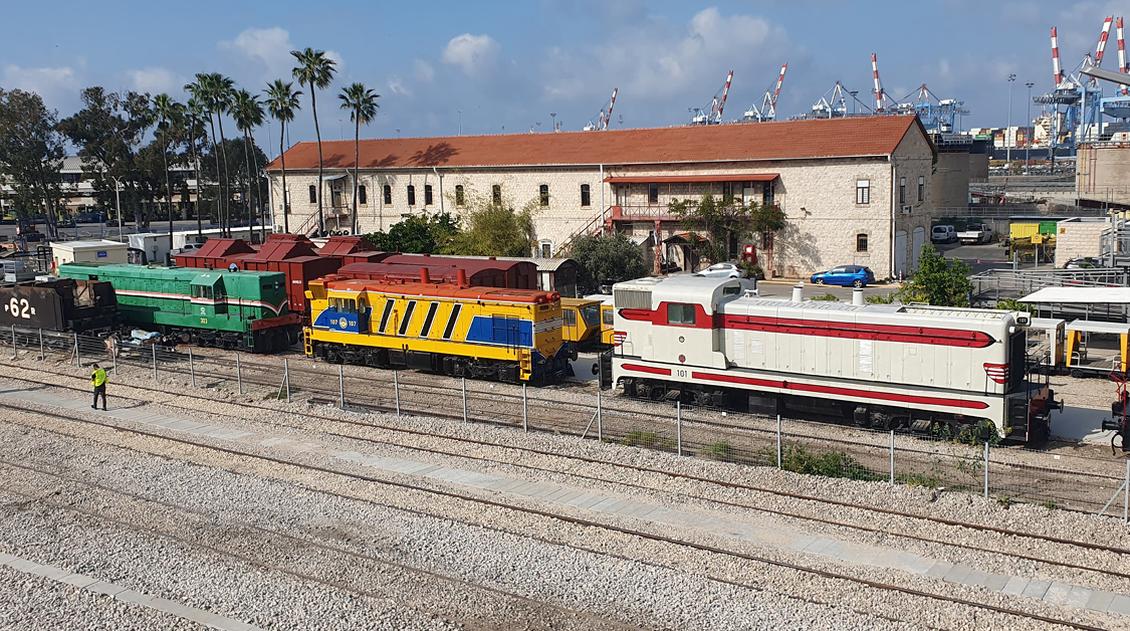 חוגגים פורים על הפסים: הפנינג ססגוני במוזיאון הרכבת בחיפה חוגגים פורים על הפסים: הפנינג ססגוני במוזיאון הרכבת בחיפה