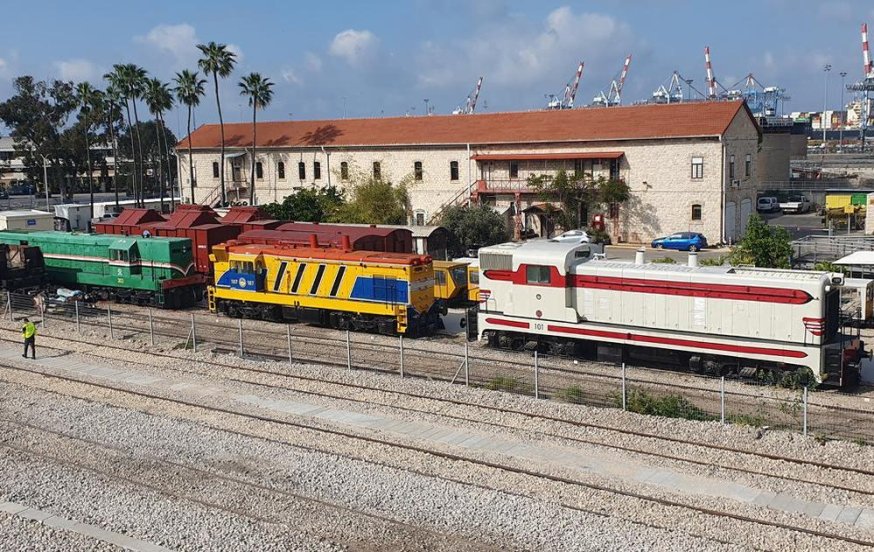 חוגגים פורים על הפסים: הפנינג ססגוני במוזיאון הרכבת בחיפה