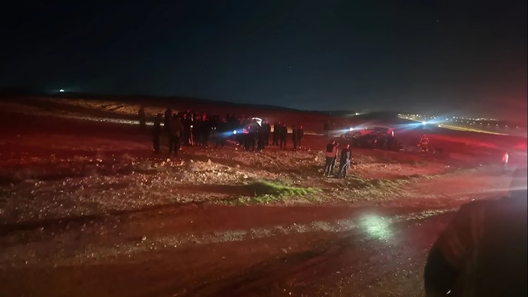 אסון בכביש 25: גבר כבן 30 נהרג בהידרדרות רכב לוואדי (צילום: מד"א)