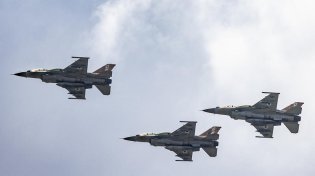 צה"ל ממשיך לתקוף בעזה, ונערך להרחבת המבצע