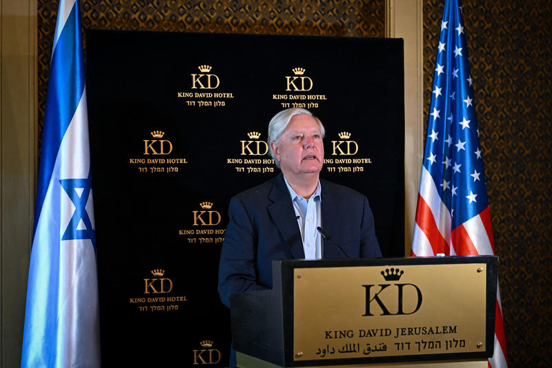 בכיר אמריקני החליט להתערב בנושא ישראלי רגיש: "ייצור לחץ מיותר" בכיר אמריקני החליט להתערב בנושא ישראלי רגיש: "ייצור לחץ מיותר"