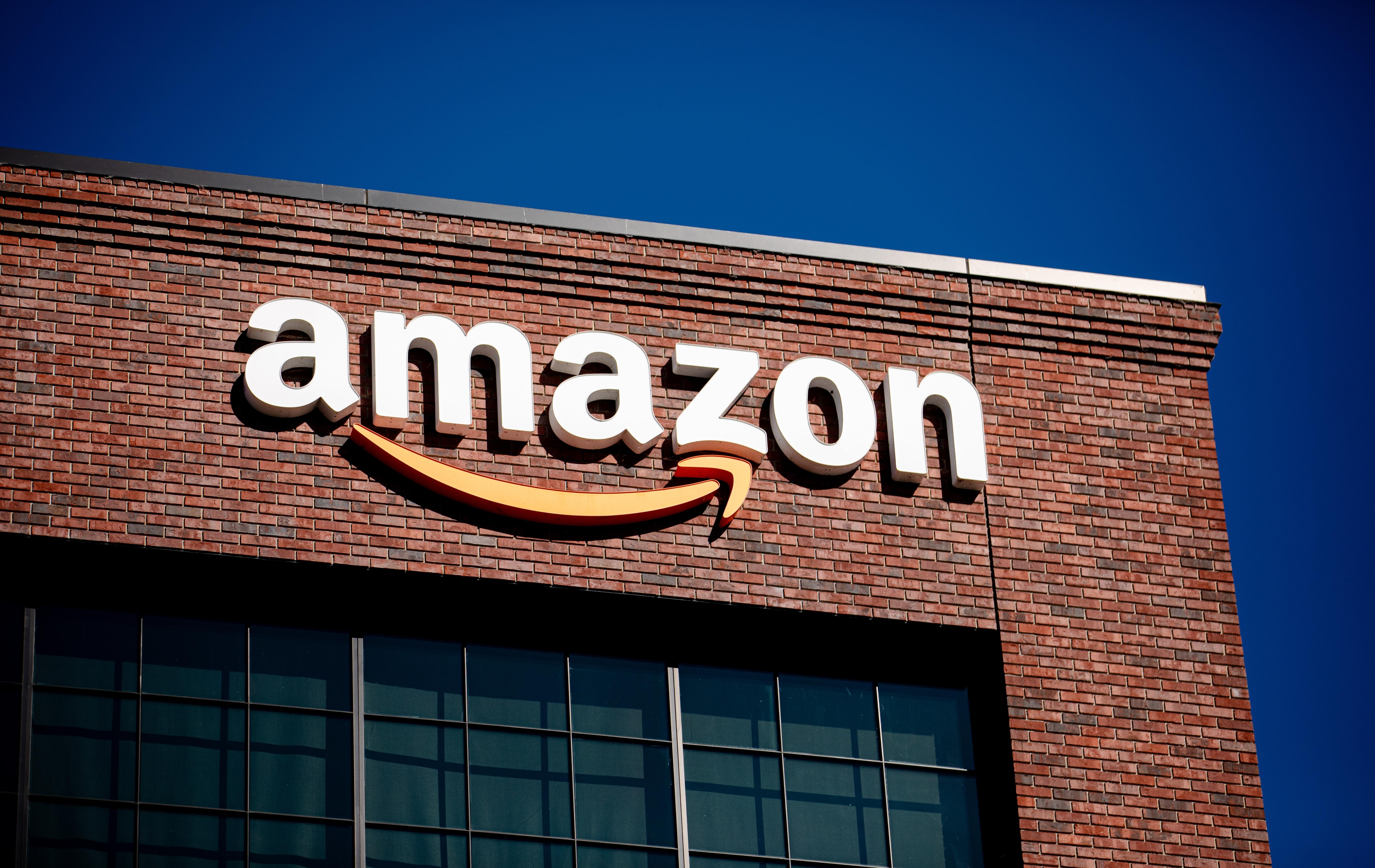 אמאזון מנסה להילחם במטא, ומעוניינת לרכוש רשת חברתית חשובה אמאזון מנסה להילחם במטא, ומעוניינת לרכוש רשת חברתית חשובה