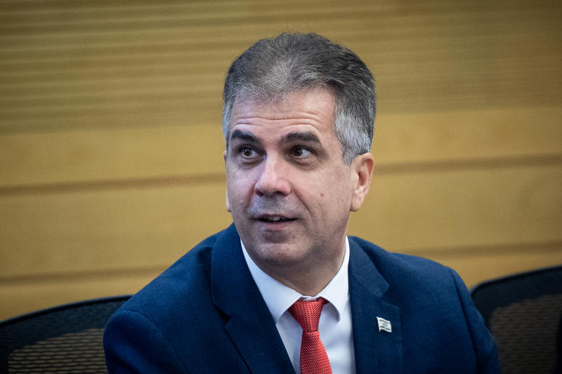 קטר ניסתה לגייס לשורותיה גם את השר אלי כהן, אך נדחתה על הסף קטר ניסתה לגייס לשורותיה גם את השר אלי כהן, אך נדחתה על הסף