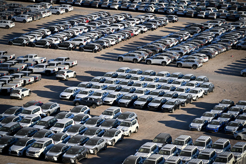 בחודש שחלף הישראלים קנו רכבים רבים, ולמרות זאת - אנחנו בירידה משמעותית בחודש שחלף הישראלים קנו רכבים רבים, ולמרות זאת - אנחנו בירידה משמעותית