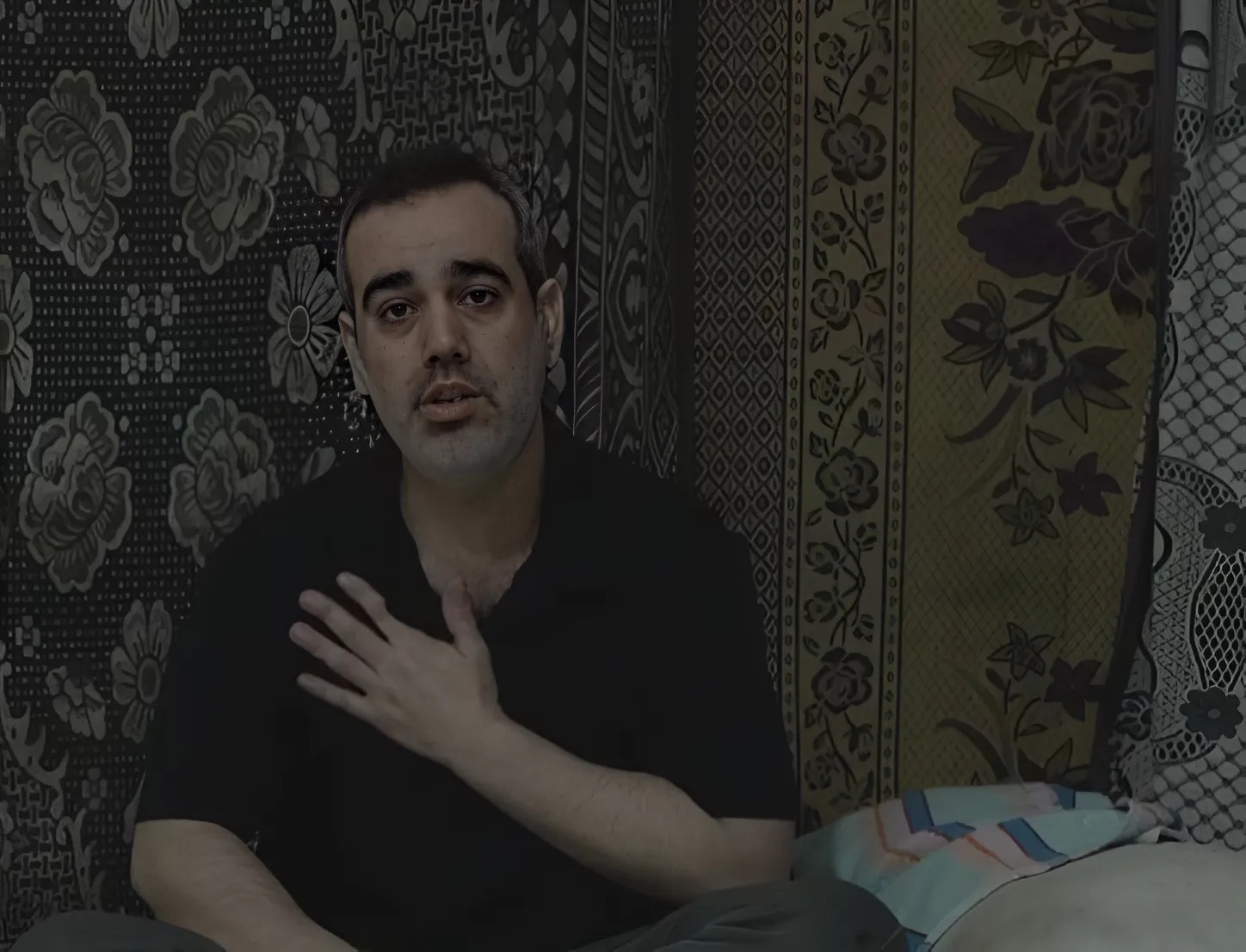 אות חיים מהשבי: חמאס פרסם סרטון נוסף של החטוף עמרי מירן אות חיים מהשבי: חמאס פרסם סרטון נוסף של החטוף עמרי מירן