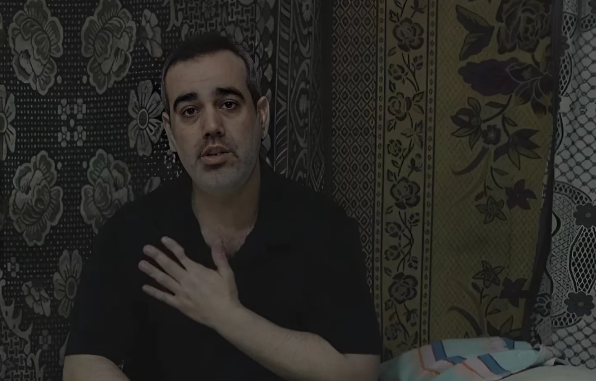 קית' סיגל פנה לחטוף עמרי מירן: "התנאים נוראיים, אבל אל תישבר"