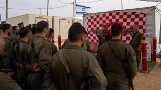 דור התקומה: לוחמי צה"ל התייחדו עם ששת המיליונים בחזיתות הלחימה השונות