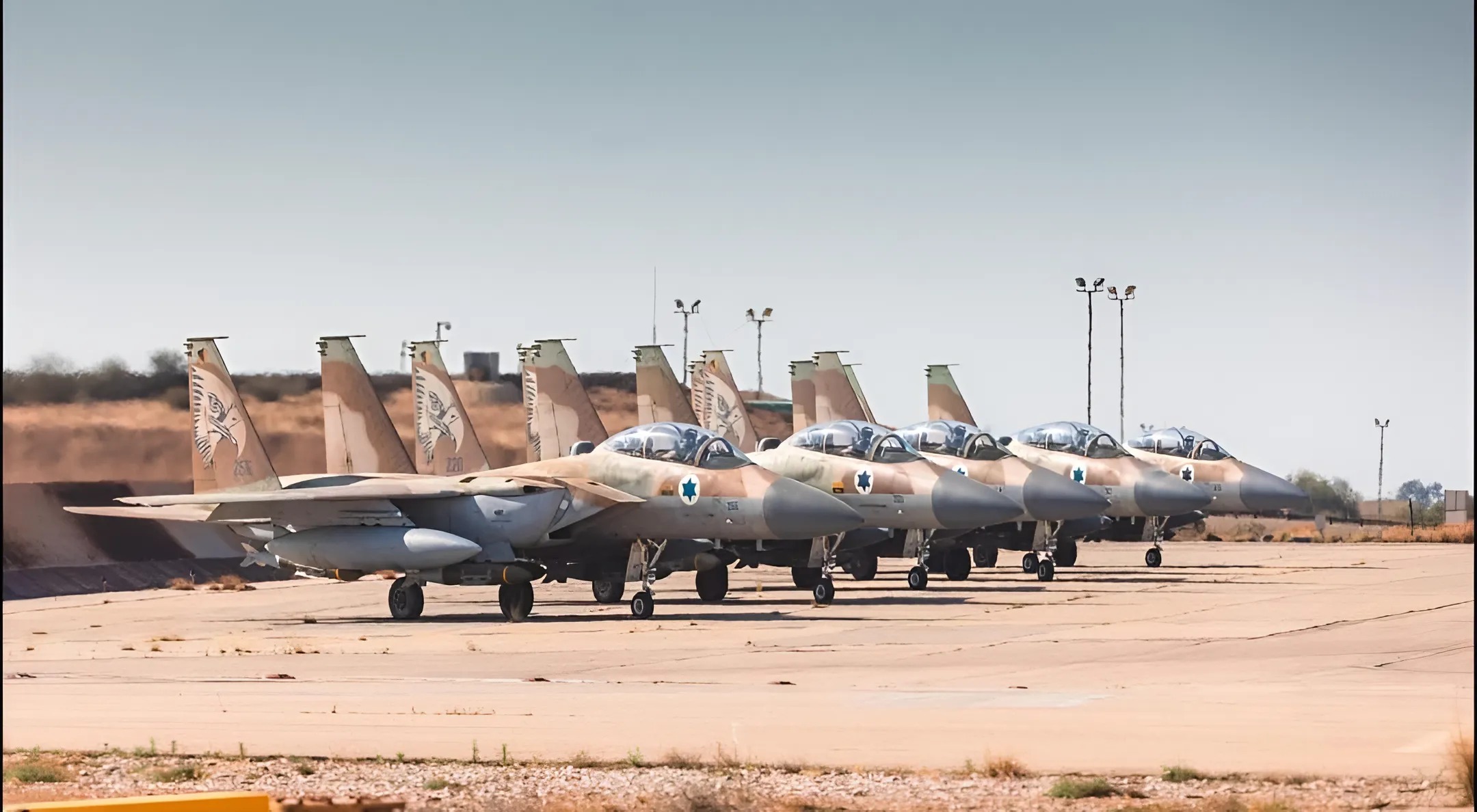 200 מטרות ביומיים: חיל האוויר מפציץ בעזה מסביב לשעון 200 מטרות ביומיים: חיל האוויר מפציץ בעזה מסביב לשעון