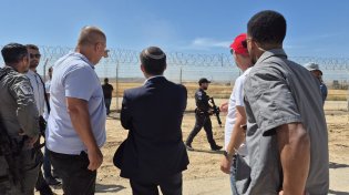 שר האוצר סמוטריץ' בנחל עוז: "נחזיר לפה את תחושות השייכות והתקווה"