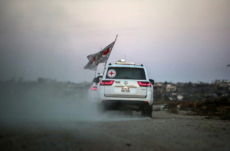 שב הביתה: החייל עידן אלכסנדר בשטח ישראל 