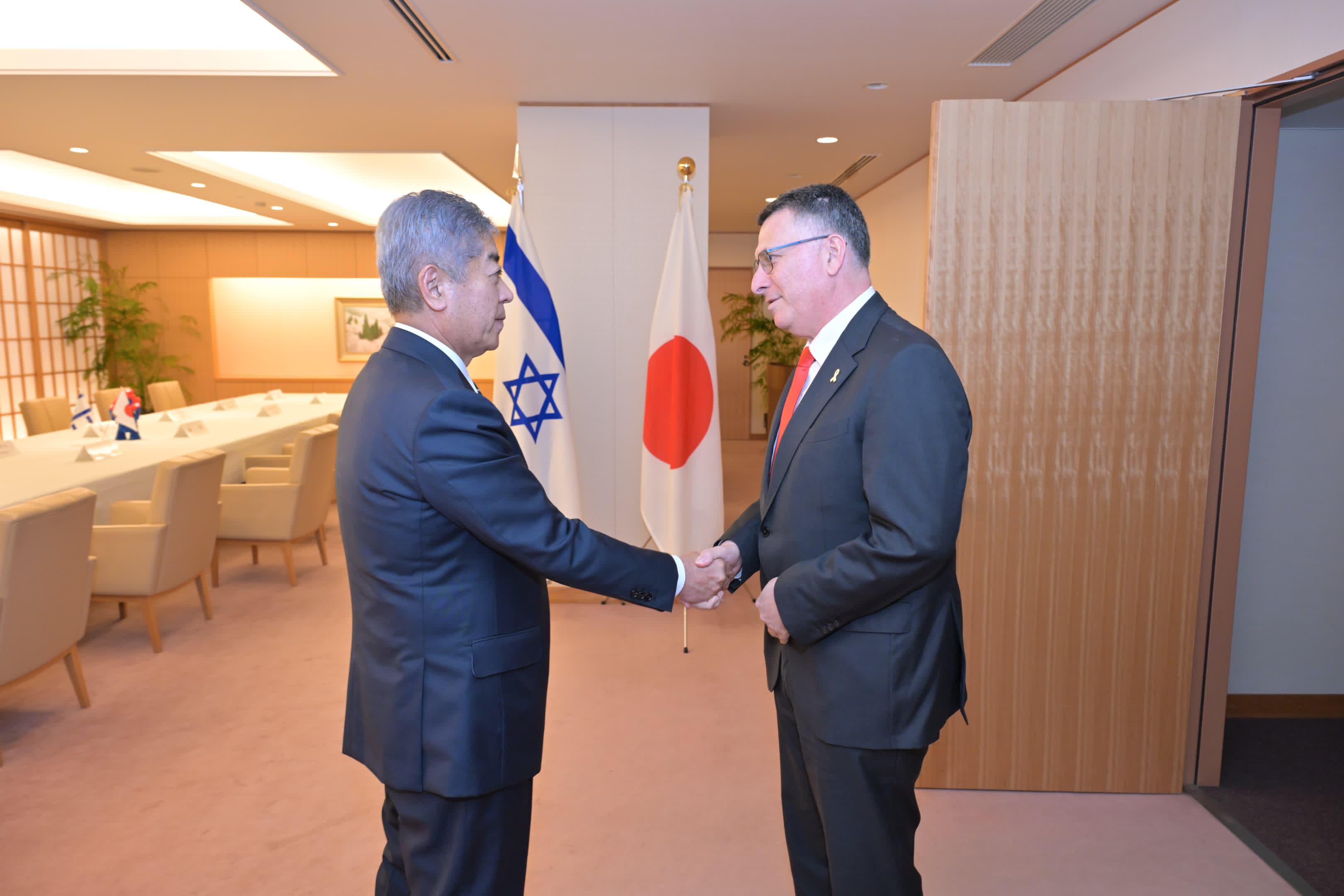 שר החוץ קיים ביקור מדיני ביפן, לראשונה מזה 15 שנים שר החוץ קיים ביקור מדיני ביפן, לראשונה מזה 15 שנים