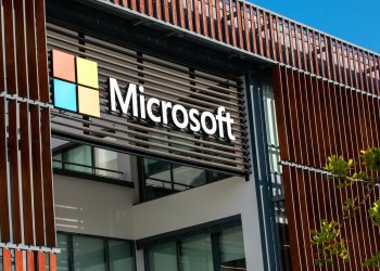 ענקית הטכנולוגיה מייקרוסופט תפטר כ-7,000 עובדים