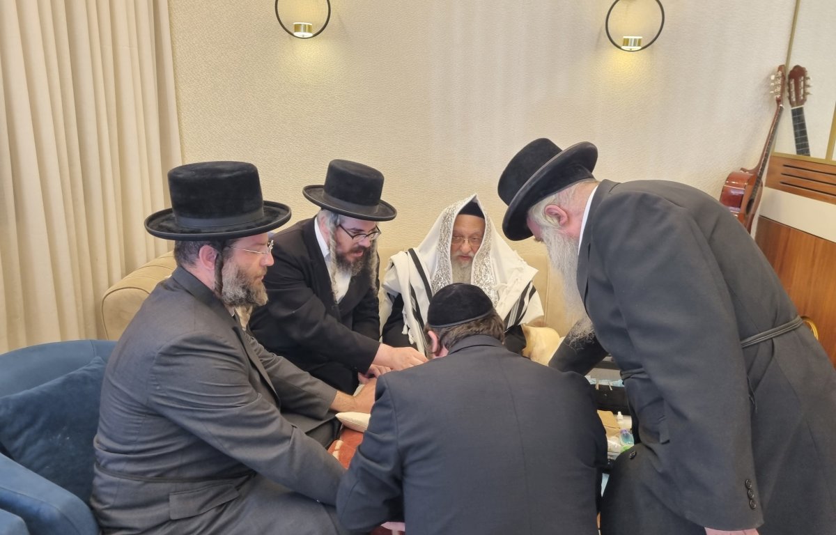 ברית מילה מרגשת לילד בן 4 – לאחר חילוץ מכפר ערבי ערב חג השבועות ברית מילה מרגשת לילד בן 4 – לאחר חילוץ מכפר ערבי ערב חג השבועות