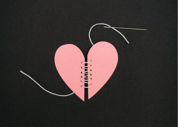 את מרגישה שאת נמצאת במשבר זוגי? כך תדעי אם עדיין יש אפשרות להציל את הקשר! את מרגישה שאת נמצאת במשבר זוגי? כך תדעי אם עדיין יש אפשרות להציל את הקשר!