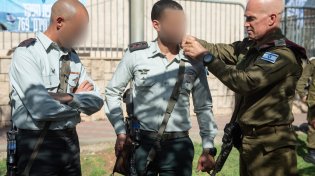 "בצפון חיו על הר געש של טרור": מפקד גבול לבנון פורש ומתריע