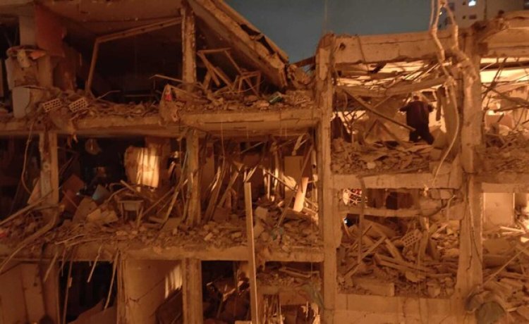 זירת הפגיעה הישירה בבת ים  (צילום: השימוש בתמונה נעשה על פי סעיף 27א)