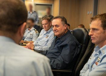 ישראל רומזת שארה"ב תצטרף לתקיפה: "המתקן בפורדו יטופל"