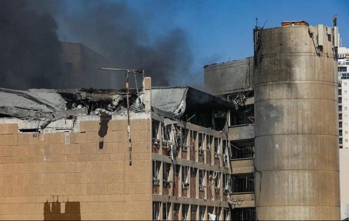בעקבות הנזק הרב: מאושפזים בסורוקה יפונו לבתי חולים אחרים בעקבות הנזק הרב: מאושפזים בסורוקה יפונו לבתי חולים אחרים