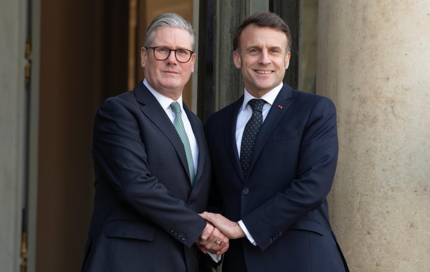 אירופה מצטרפת ללחץ על איראן, ודורשת את הפסקת העשרת האורניום אירופה מצטרפת ללחץ על איראן, ודורשת את הפסקת העשרת האורניום