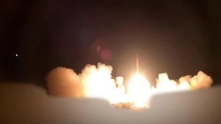 תגובת הנגד של איראן: טילים שוגרו אל בסיס צבא ארה"ב בקטר