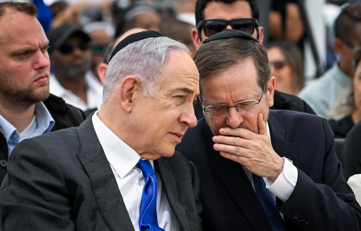 הנשיא פונה לרה"מ: "אנחנו ברגע מפתח עבור החטופים - חייבים לעשות הכל למענם" הנשיא פונה לרה"מ: "אנחנו ברגע מפתח עבור החטופים - חייבים לעשות הכל למענם"