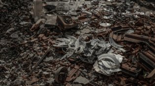 כשנתיים לטבח: הממשלה מפסיקה לממן חלק מעוטף עזה