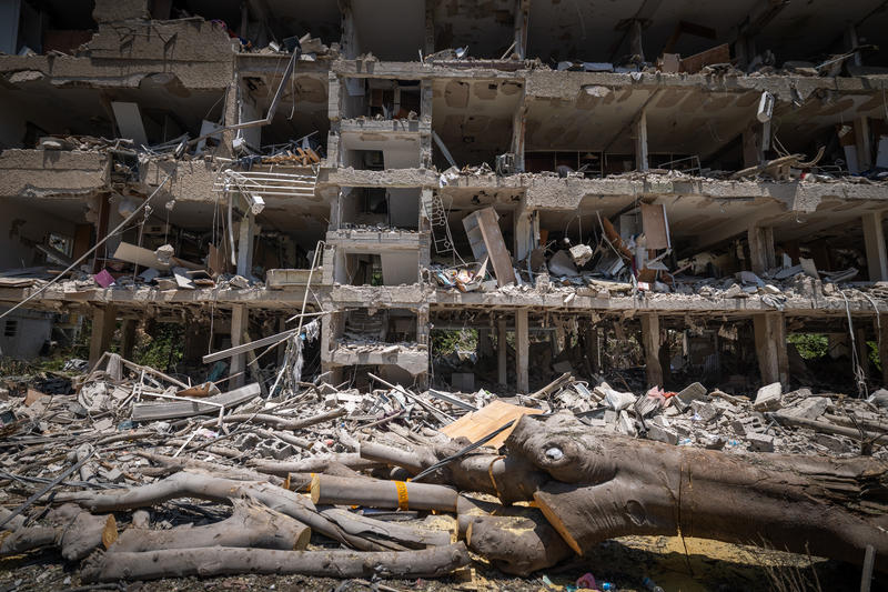 הרס הטילים האיראניים: יותר מחצי מאתרי הבנייה בתל אביב - נסגרו 