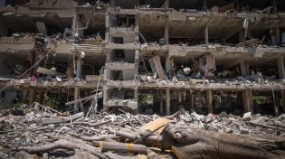 הרס הטילים: יותר מחצי מאתרי הבנייה בתל אביב - נסגרו 