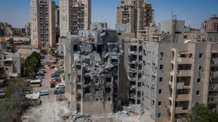 כדי שהאזרחים לא ידאגו: שיפוץ הבניינים - באחריות המדינה