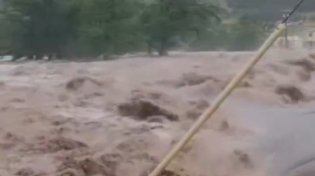 ארה"ב: 27 הרוגים ועשרות נעדרים בשטפונות ענק בטקסס
