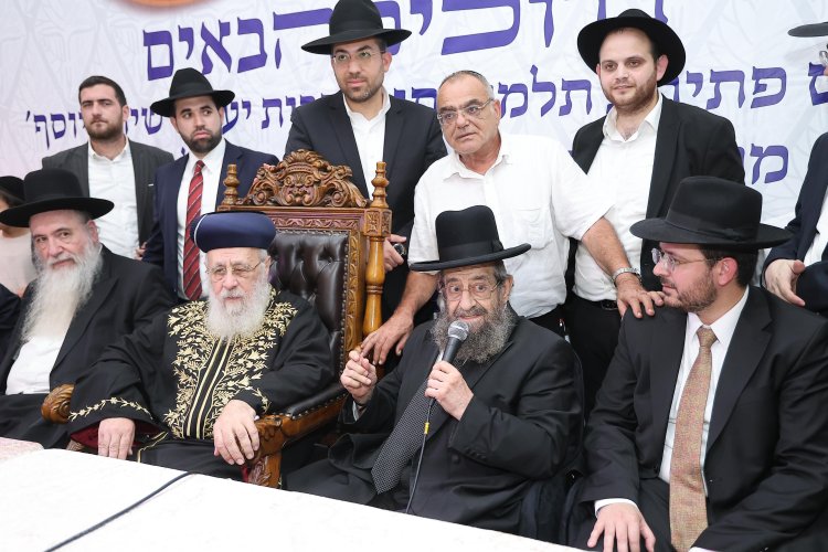 אור חדש בשכונת הסופרים: נחנך תלמוד תורה ובית יעקב במעמד רבנים ואישי ציבור