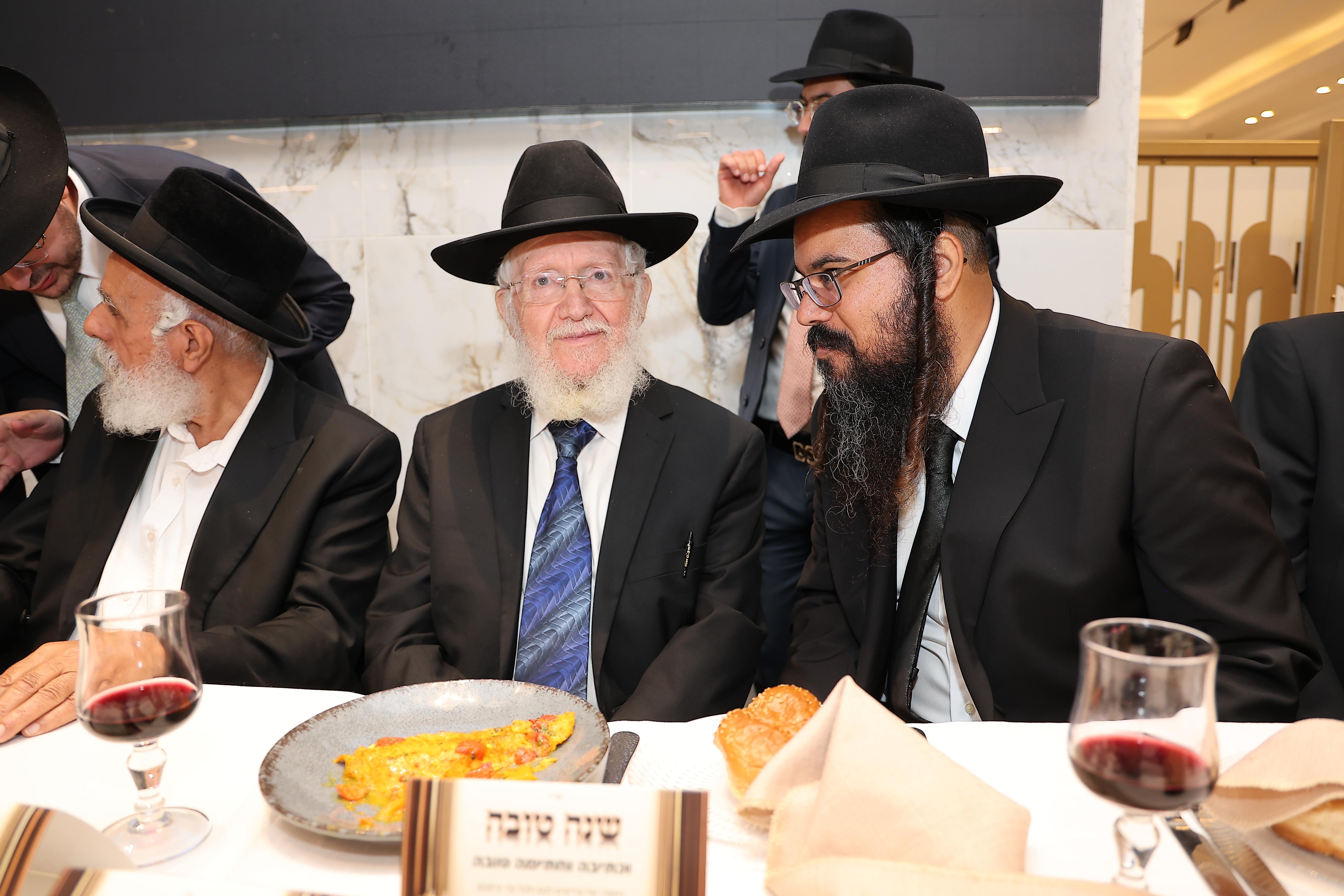 שמחת הבר מצוה לנין חבר מועצת חכמי התורה