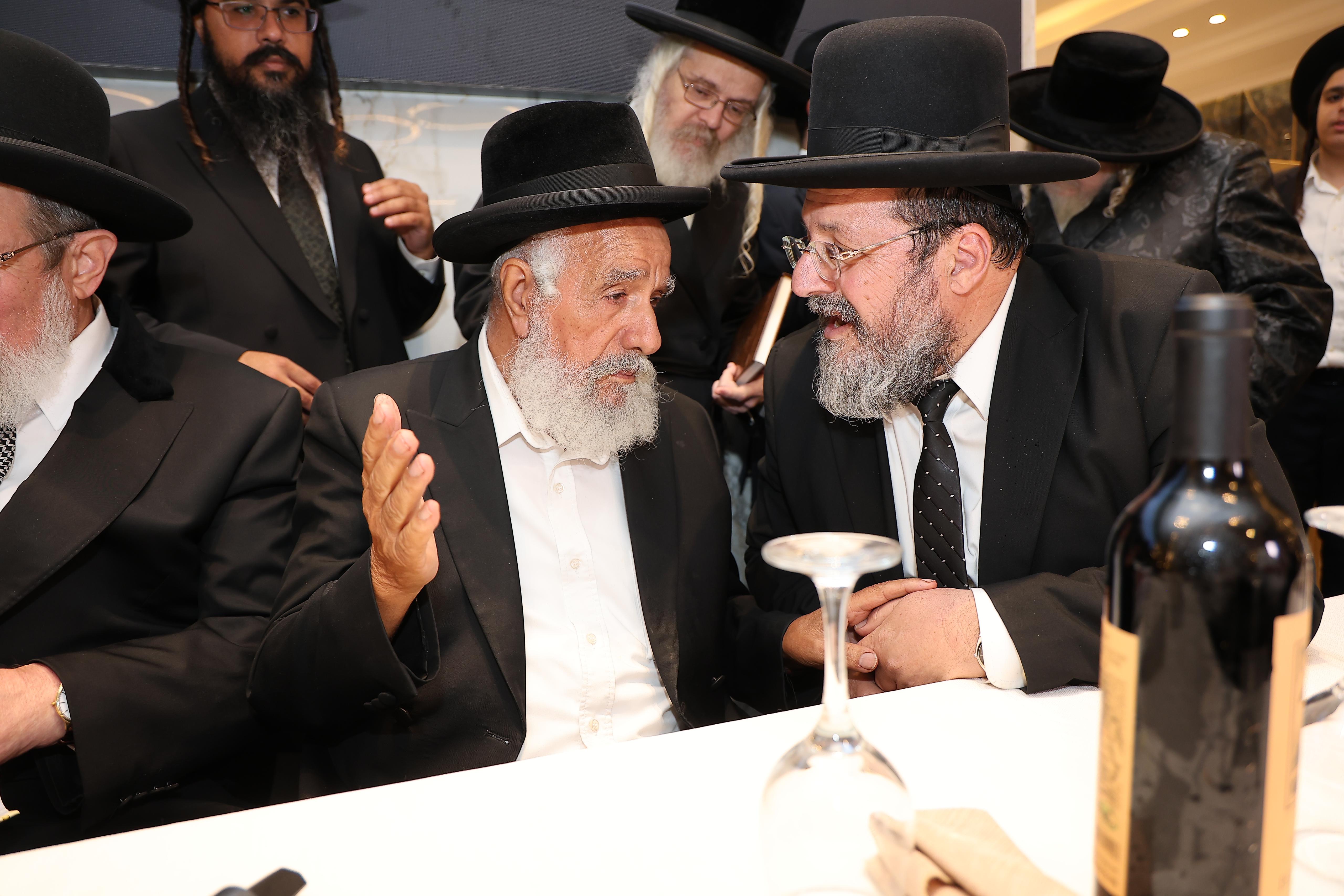 שמחת הבר מצוה לנין חבר מועצת חכמי התורה