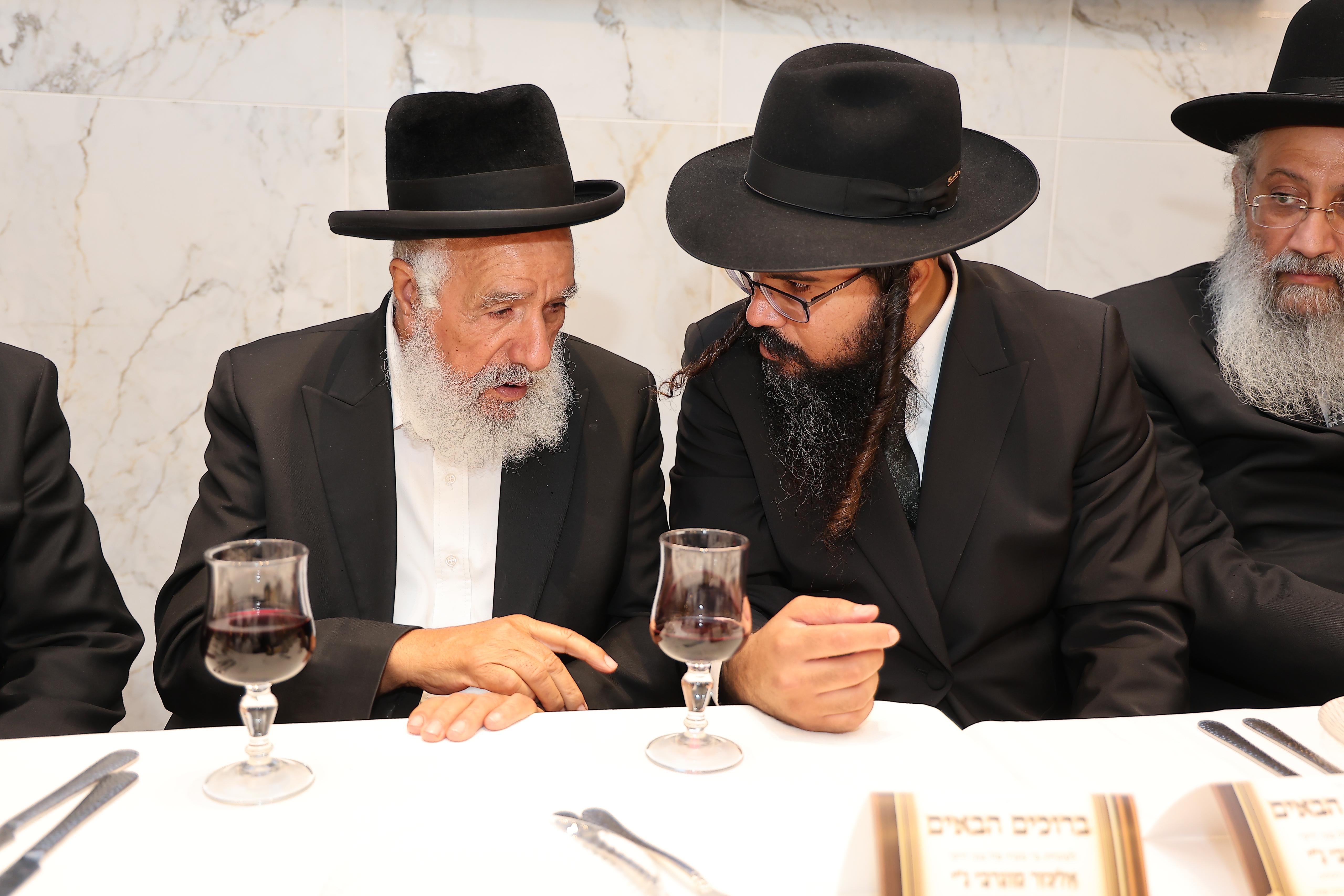 שמחת הבר מצוה לנין חבר מועצת חכמי התורה