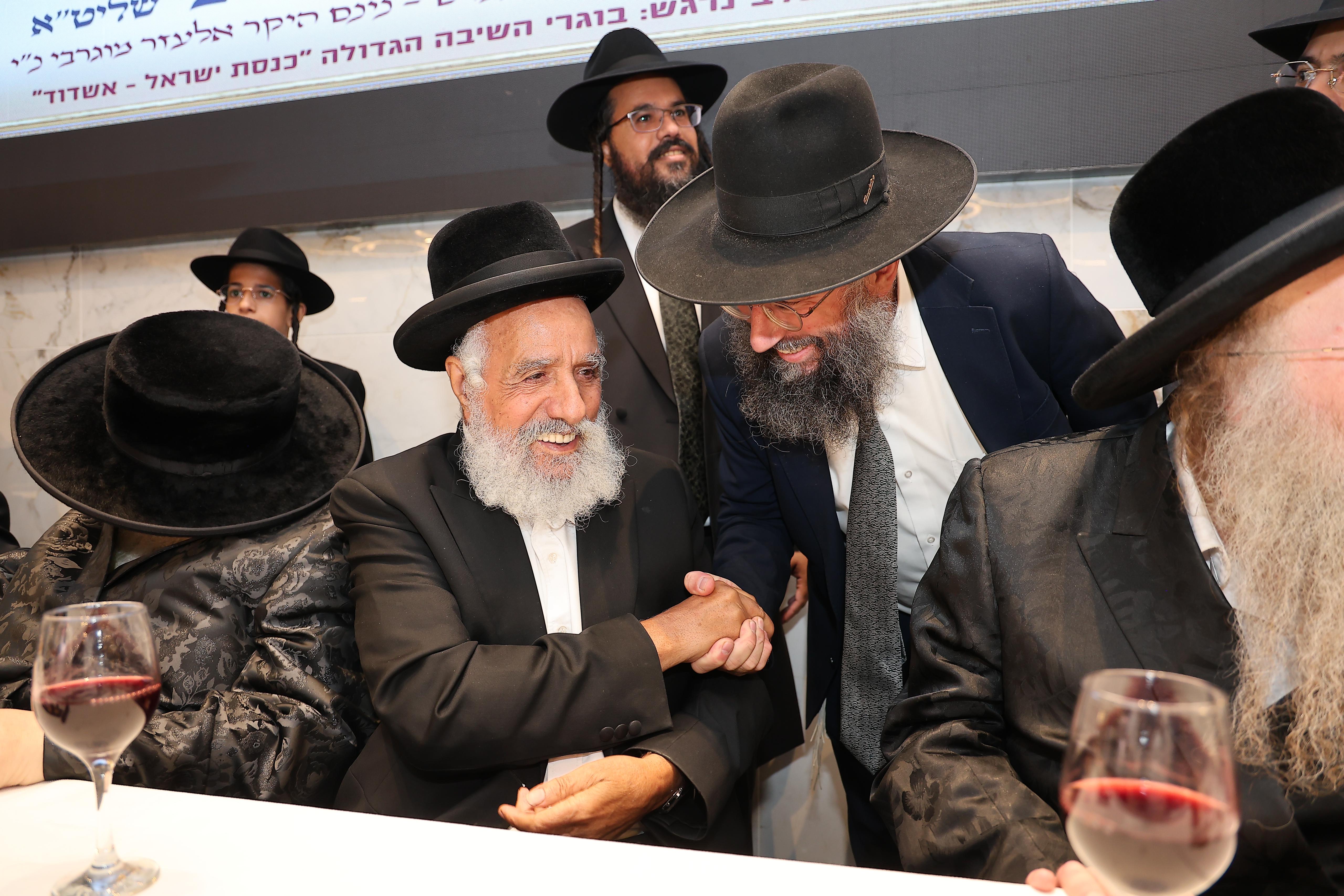 שמחת הבר מצוה לנין חבר מועצת חכמי התורה