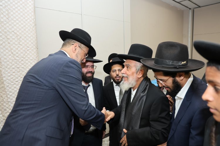 מעמד הקבלת פני רבו למרן עמוד ההוראה הגאון הגדול הרב יצחק רצאבי שליט"א, שע"י מוסדות נתיבות מהרי"ץ מעמד הקבלת פני רבו למרן עמוד ההוראה הגאון הגדול הרב יצחק רצאבי שליט"א, שע"י מוסדות נתיבות מהרי"ץ