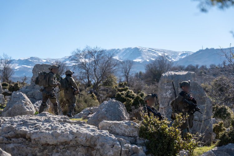 לוחמי המילואים פועלים עמוק בהר דב (צילום: דובר צה"ל)