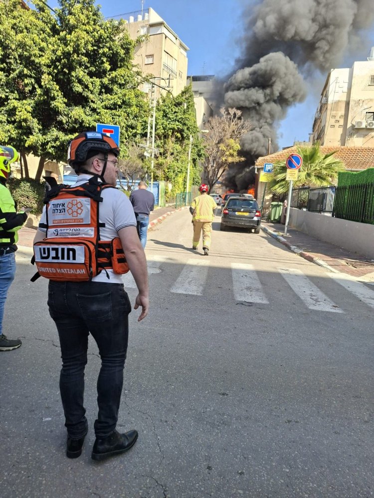 אחד מזירות הנפילה במרכז (צילום: איחוד הצלה)