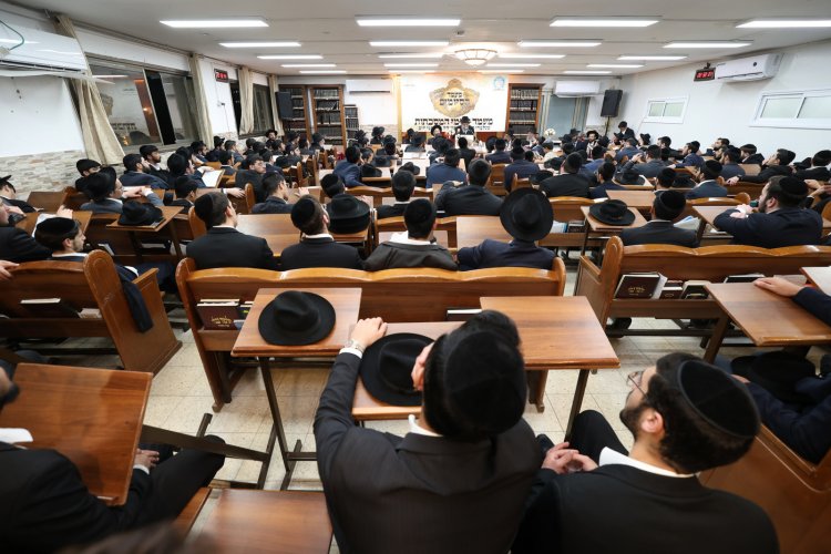 מעמד הסיומים בישיבת תורת אברהם (צילום יעקב כהן)