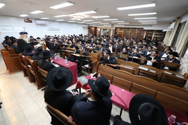 מעמד הסיומים בישיבת תורת אברהם (צילום יעקב כהן)