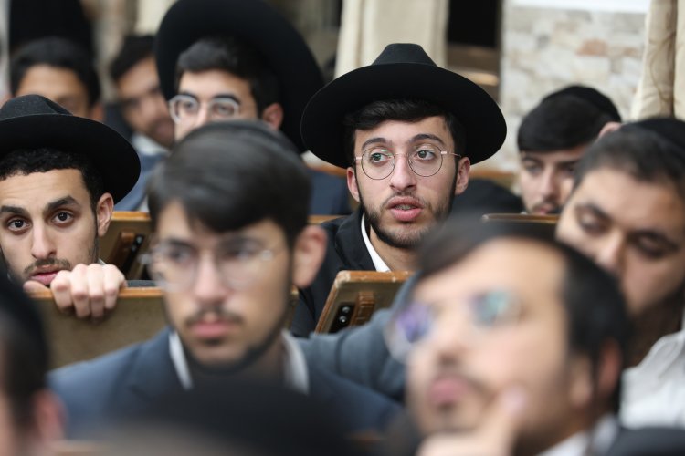מעמד הסיומים בישיבת תורת אברהם (צילום יעקב כהן)