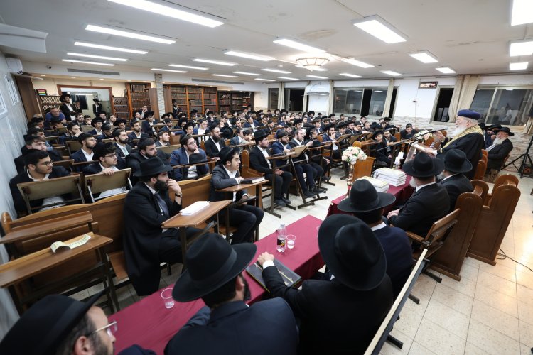 מעמד הסיומים בישיבת תורת אברהם (צילום יעקב כהן)
